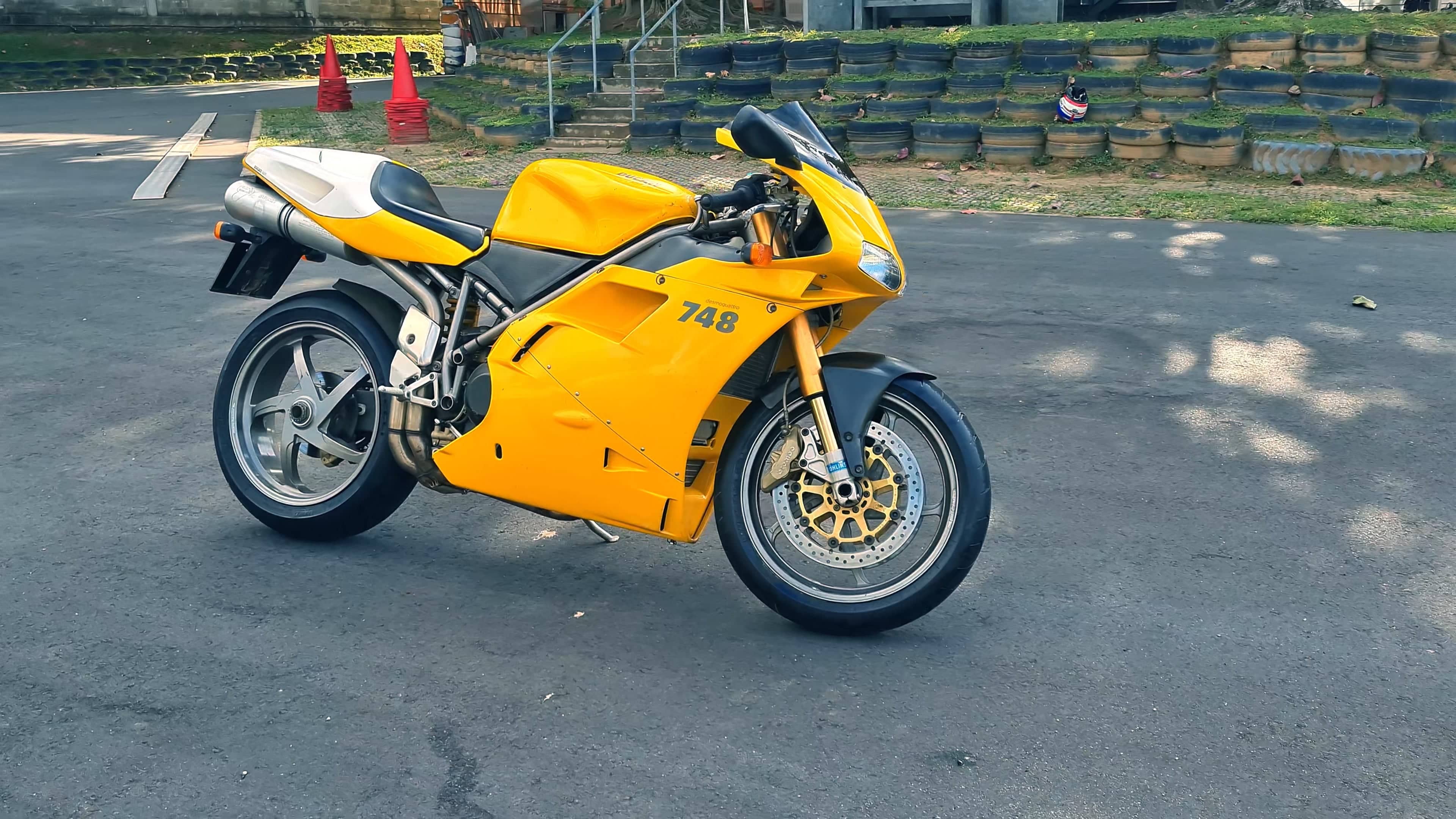 Yellow Color Ducati 748R for sale with Worldwide Shipping