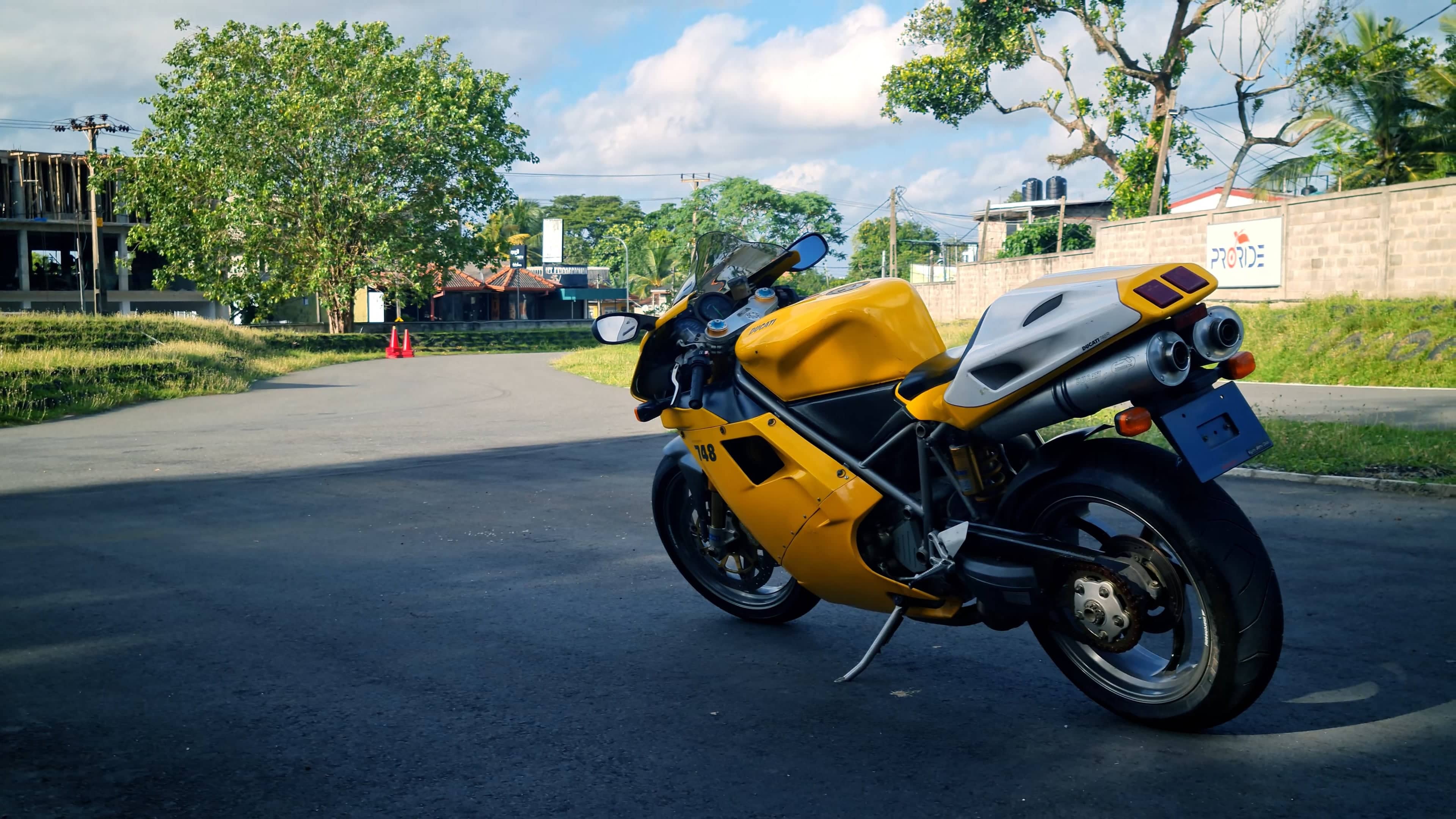 Yellow Color Ducati 748R for sale with Worldwide Shipping